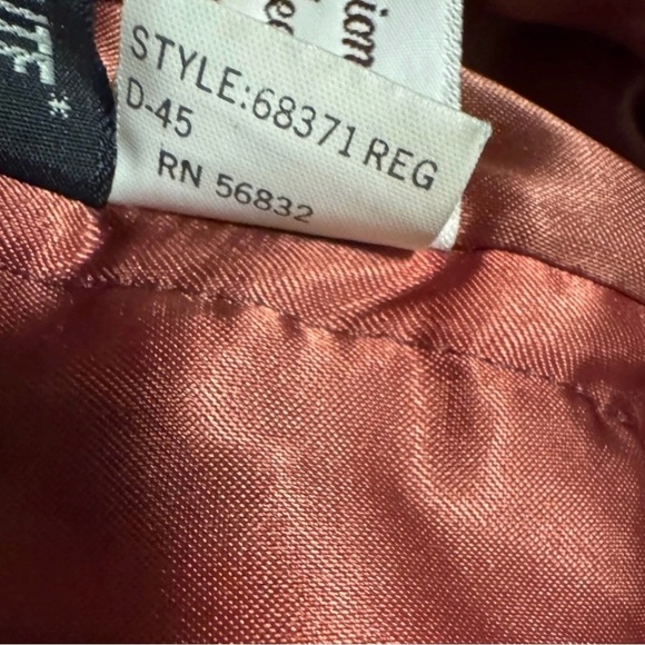 Clipper Mist by London Fog Leather Bomber Jacket Size 44 - Picture 3 of 10